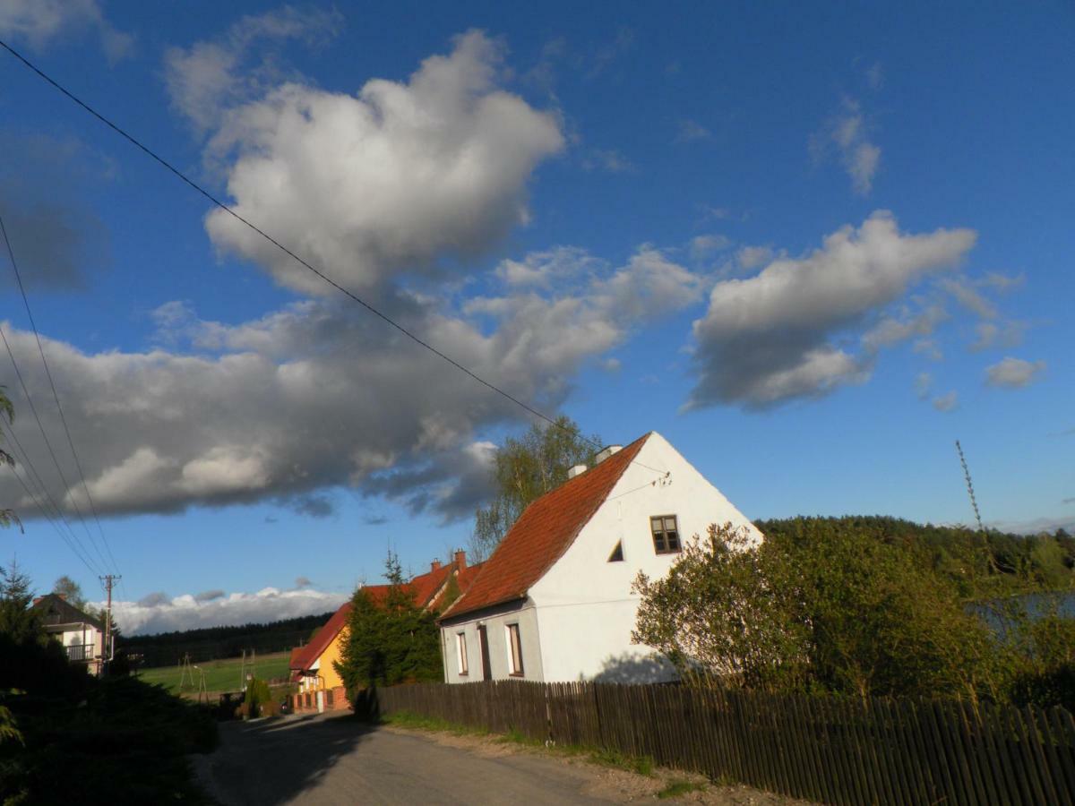 Wodamoja - Apartamenty Nad Jeziorem Stawiguda Esterno foto